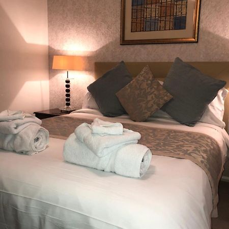Cameron House Landford Екстер'єр фото