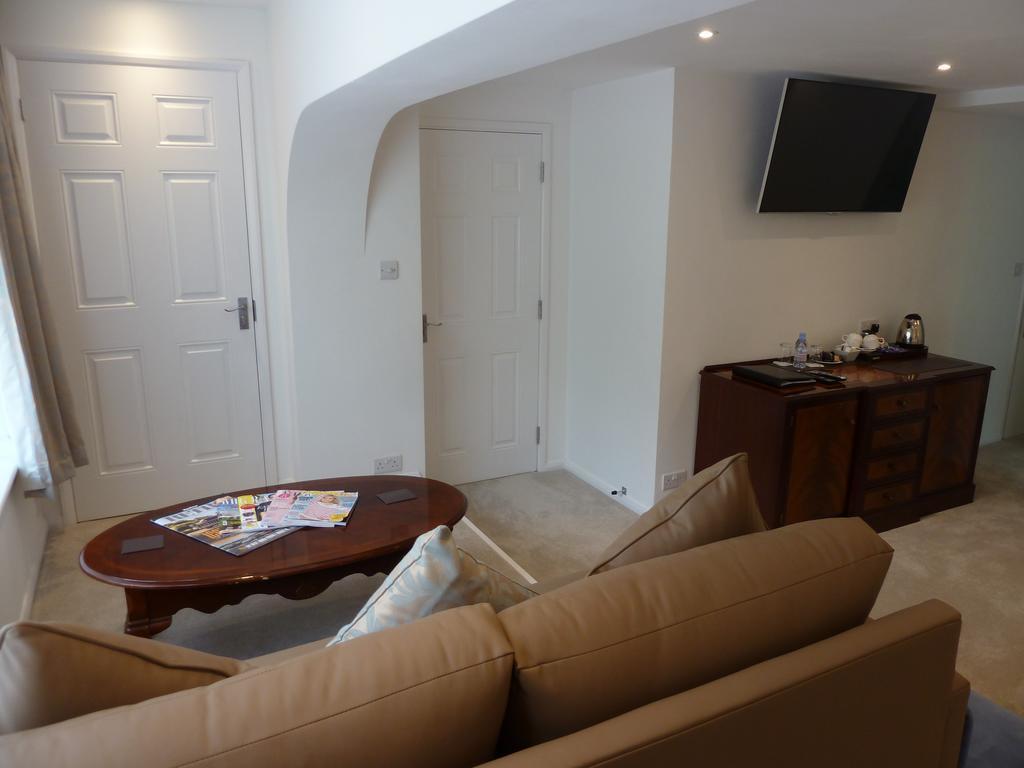 Cameron House Landford Екстер'єр фото